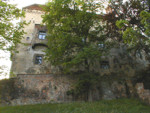 zamek w Otmuchowie wrd zieleni